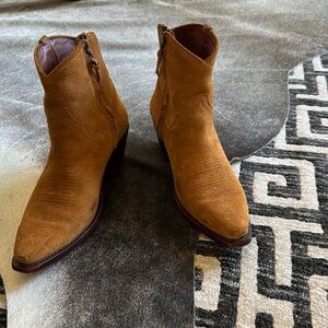 Tecovas suede Daisy Bootie size 9B